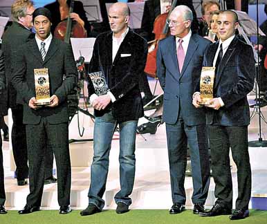 les trois 